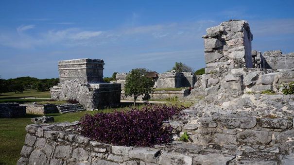 Ruiny prekolumbijskiego miasta Tulum w Meksyku Ruiny prekolumbijskiego miasta Tulum w Meksyku